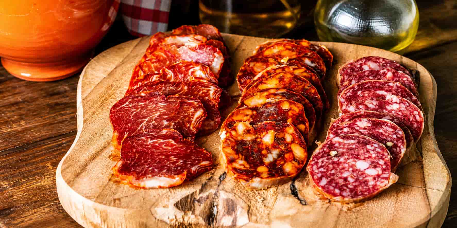 como-se-hacen-los-embutidos-ibericos