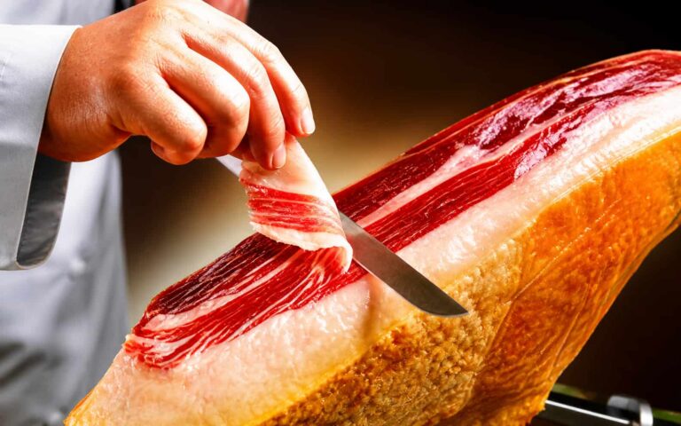 cura-de-una-paleta-iberica-proceso-artesanal